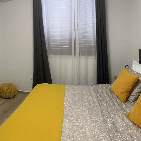 Center Oasis - Private Parking Pula